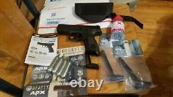 Great Kit! Beretta APX. 177 Caliber BB Gun Semi-Auto 3x Mags, 4x CO2, Holster