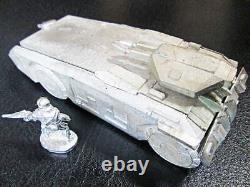 Toy Figure LEADING EDGE Alien Armored Car Metal Kit Free Miniature APX Bot Set