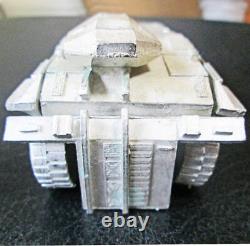 Toy Figure LEADING EDGE Alien Armored Car Metal Kit Free Miniature APX Bot Set